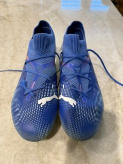 Girls Size 7 Soccer Cleats