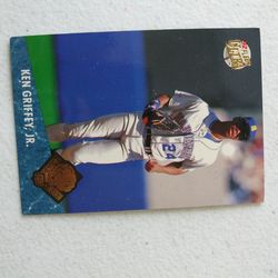 Ken grif. Jr 92 gold glove card