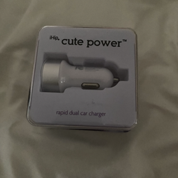 Car charger color white