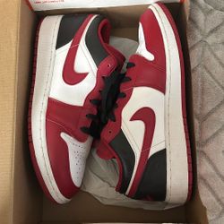 Nike shoes 