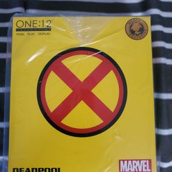 Mezco One 12 Xmen Deadpool 
