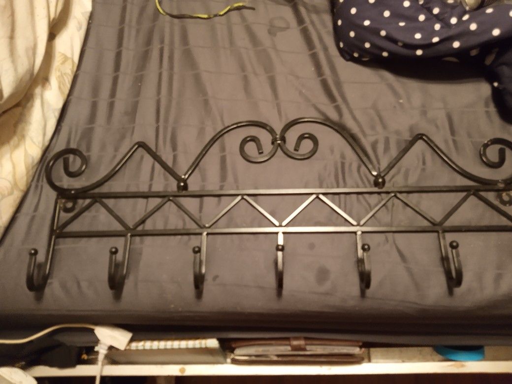 Coat Hanger / Hat Hanger