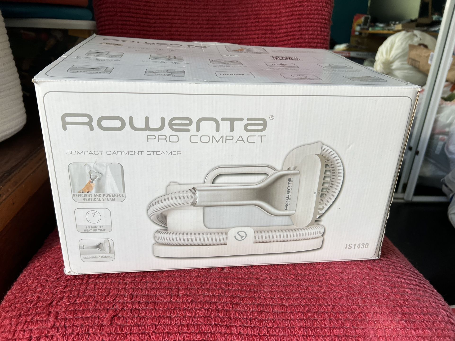 Rowenta Pro Compact Steamer