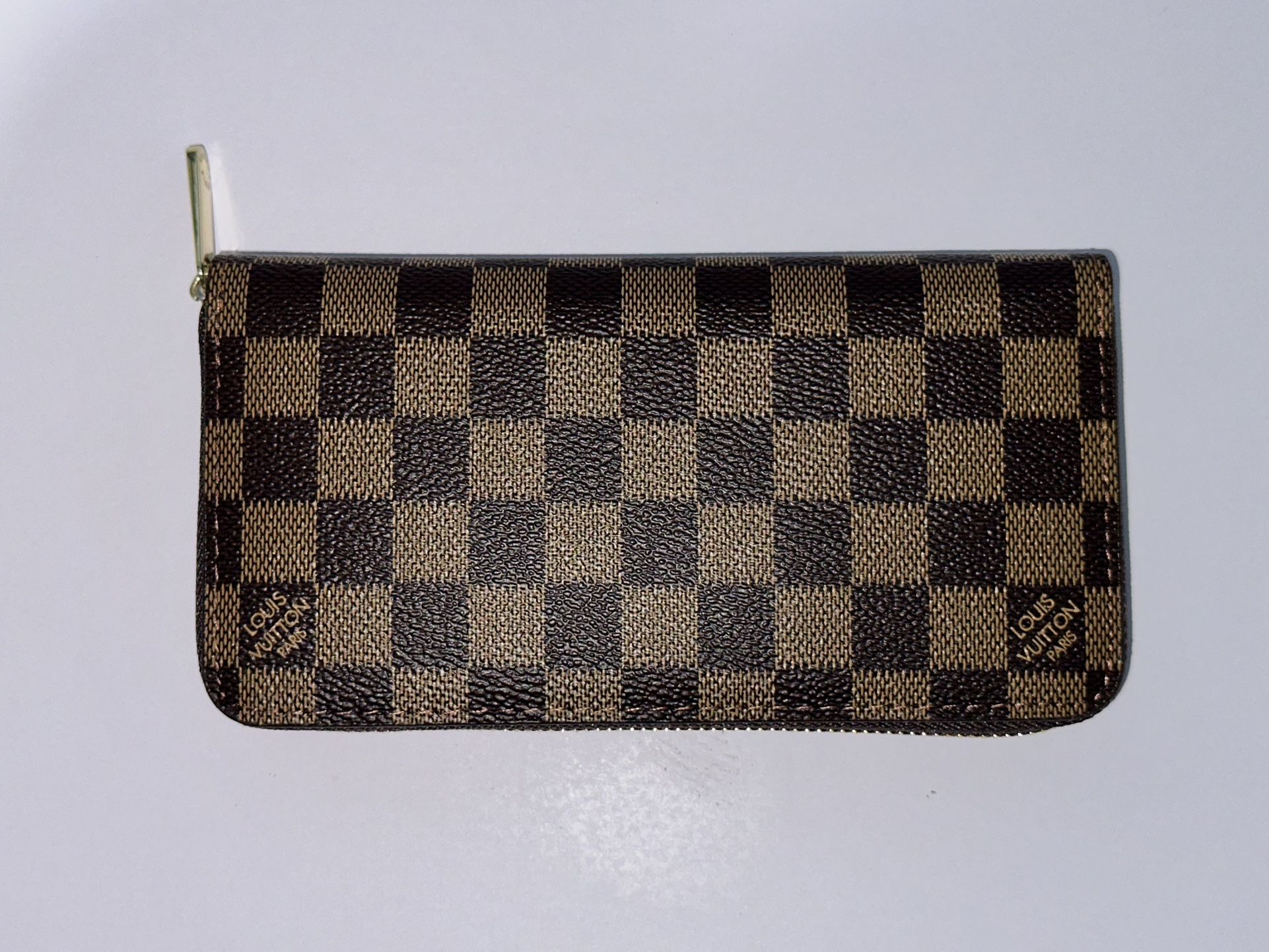 Lv Zipper Wallet