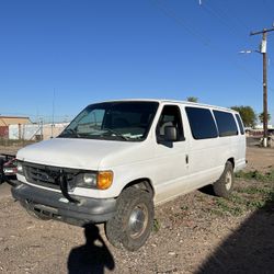 2006 Ford E350