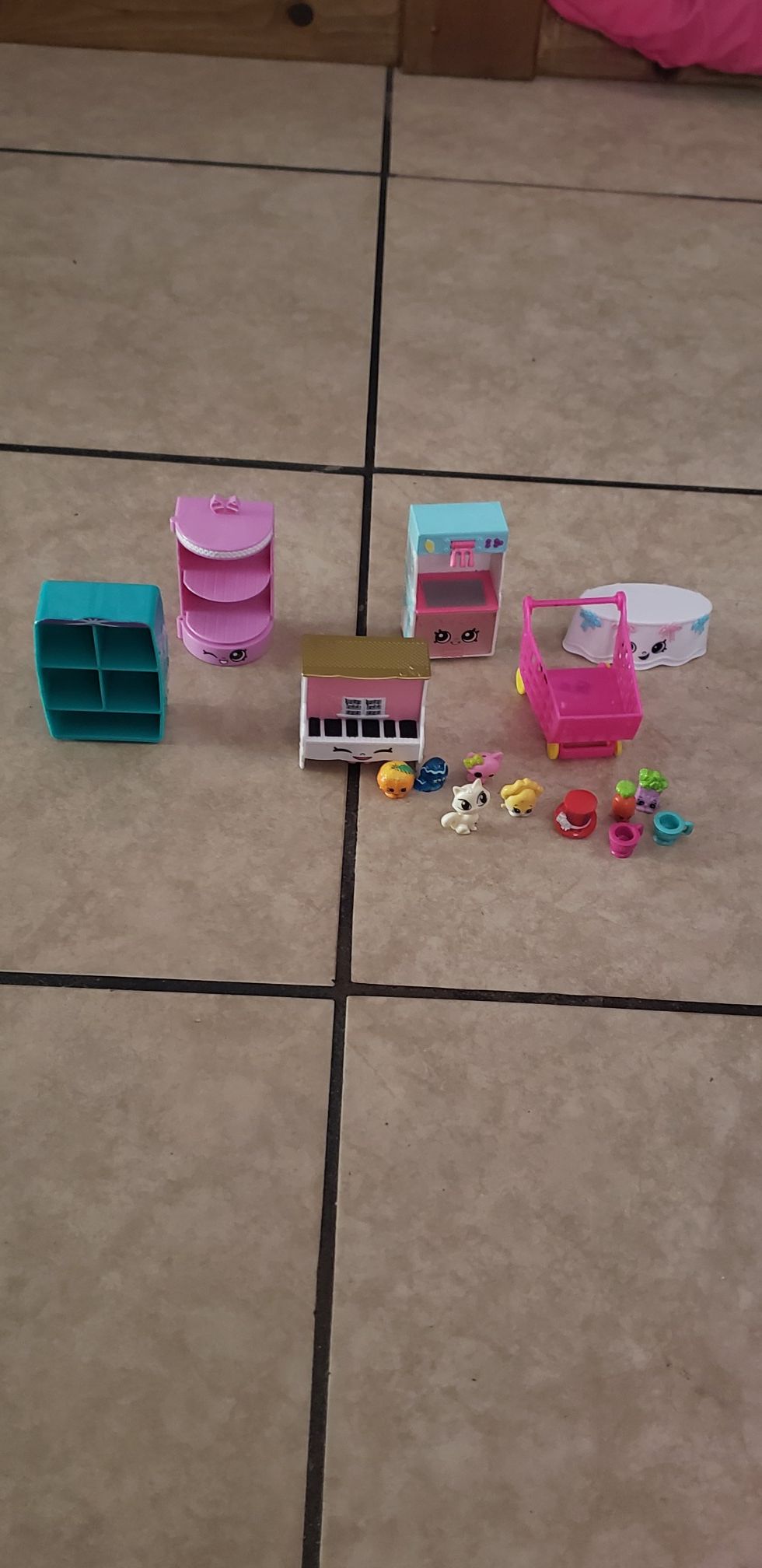 Shopkins set