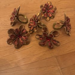 Pier 1 Wired Beaded Napkin Rings Flowers Gold and Red Set of6