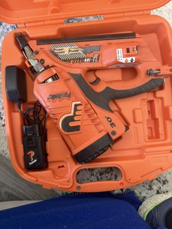 Paslode Cordless Nailer Bundle – Framing + Finish (CF325Li + 16GA Kit)