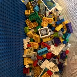 2,000 Lego Blocks