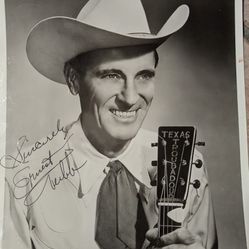 Ernest Tubb Autographed 8x10
