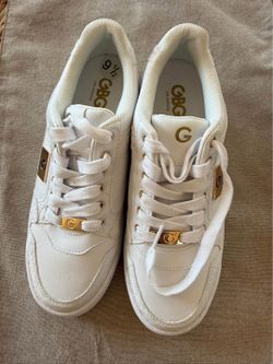 New GBG Los Angeles Wedge Sneakers. Size 9.5