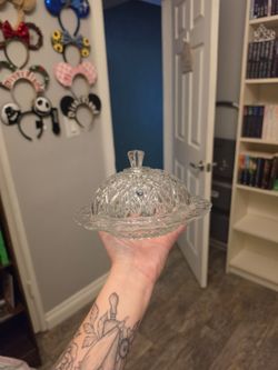 Crystal butter dish