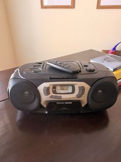 Vintage Philips Magnavox CD Cassette Radio Boombox + Remote