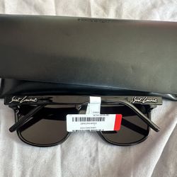 YSL-Yves Saint Laurent sun glasses/shades 