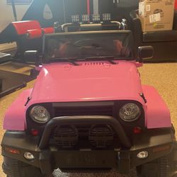 Kid’s Jeep -Remote w/ Bluetooth