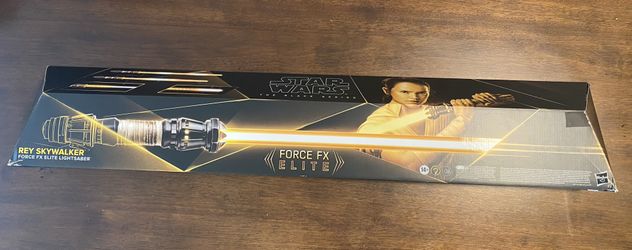 FORCE Fx Elite Lightsaber