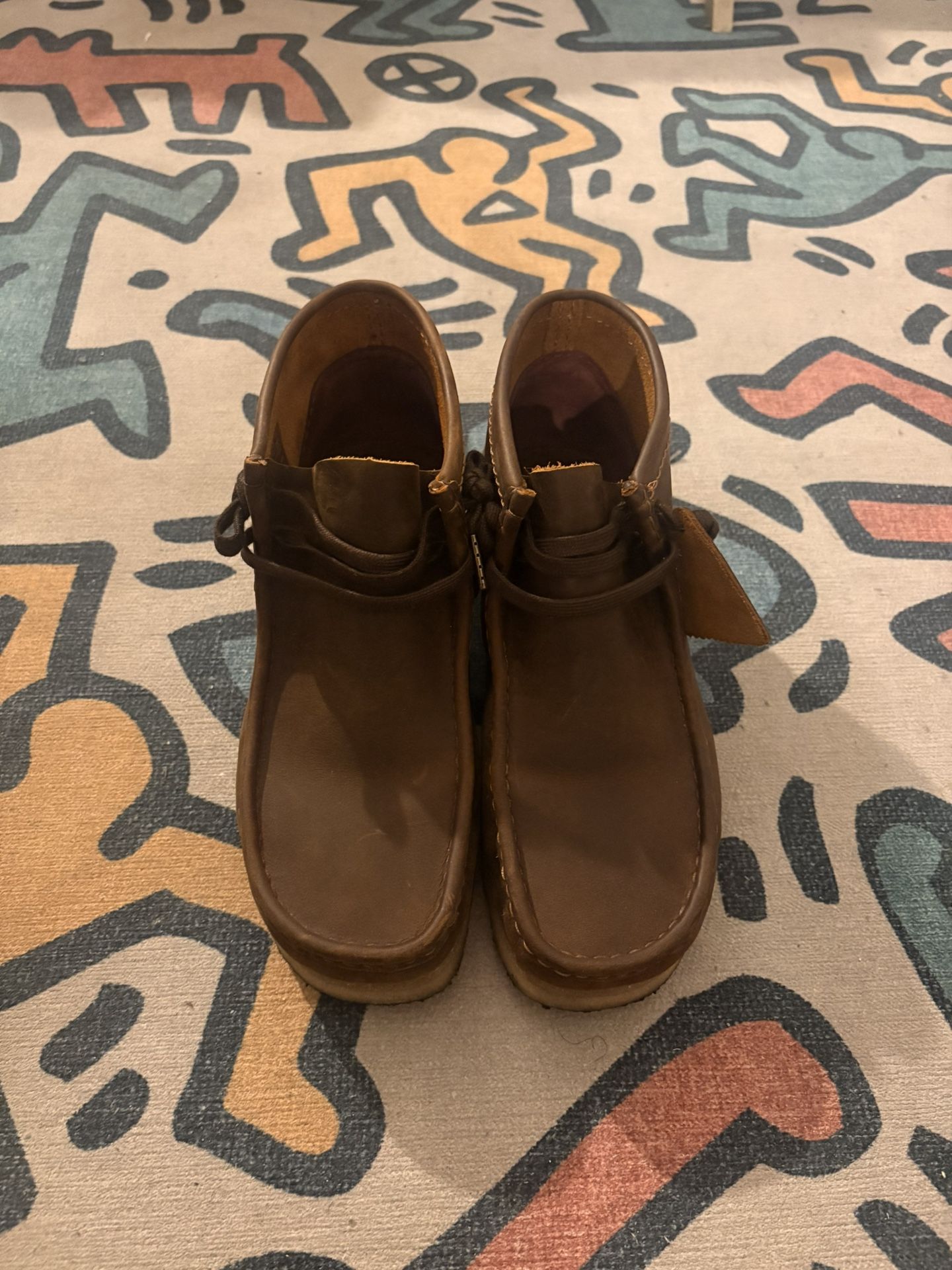 Clark’s Wallabee Brown Beeswax Size 9.5