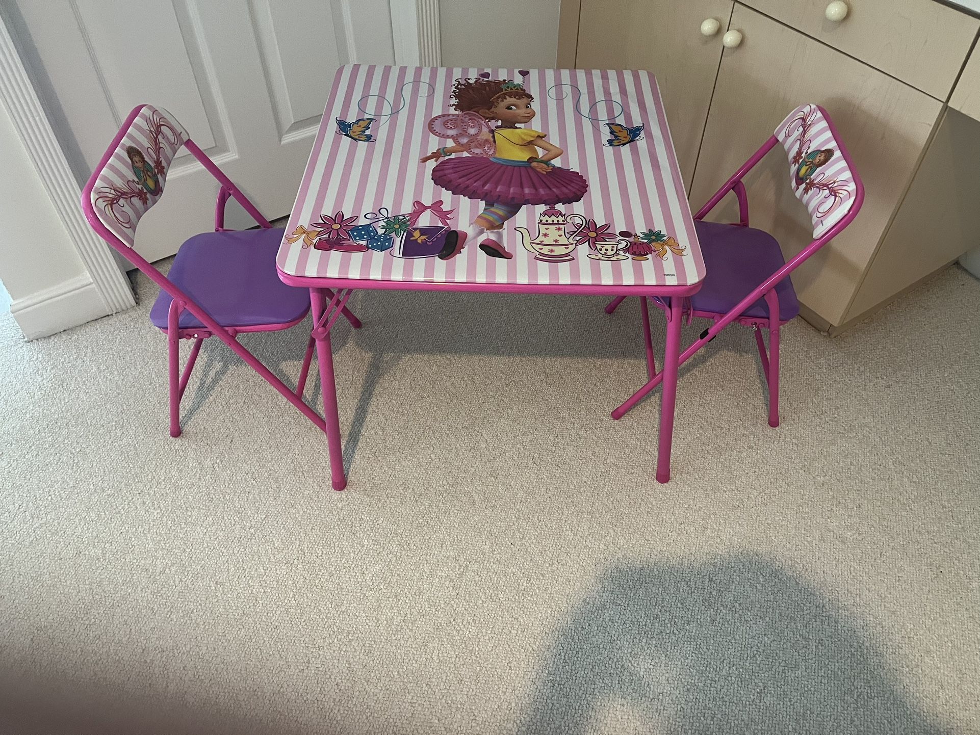 Kids Table For girls
