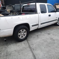 CHEVY TRUCK..PARTING OUT 
