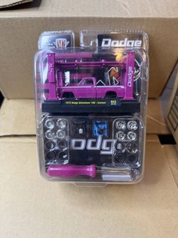 M2Machines 37000 1:64th Scale Kit 1972 Dodge Adventurer 100