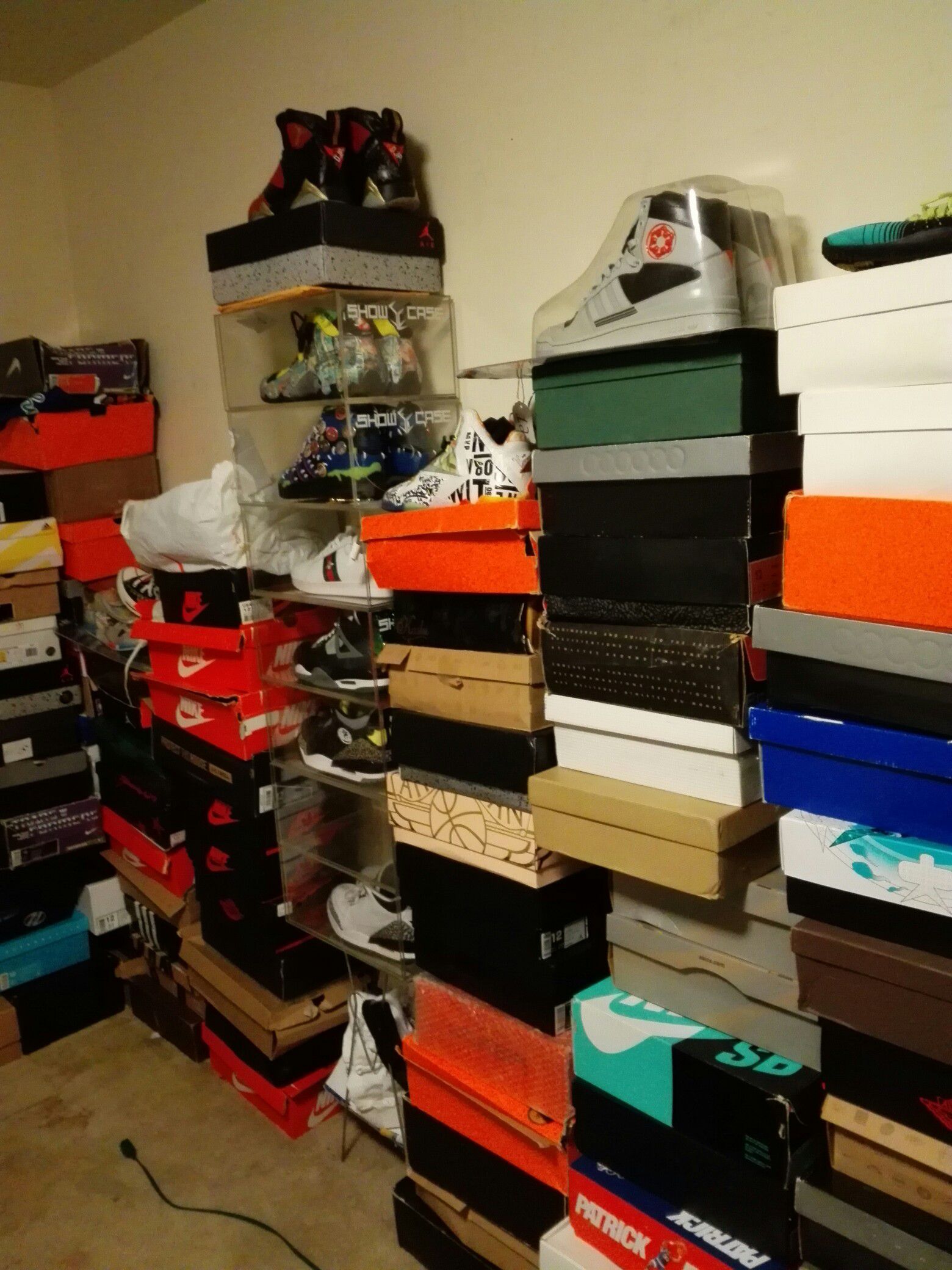 Check out my offers lot of kicks cheap