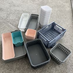storage trays 