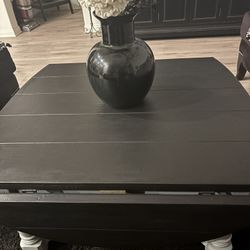 Black And Grey Table