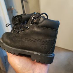 Black Timberlands Sz 6T $10