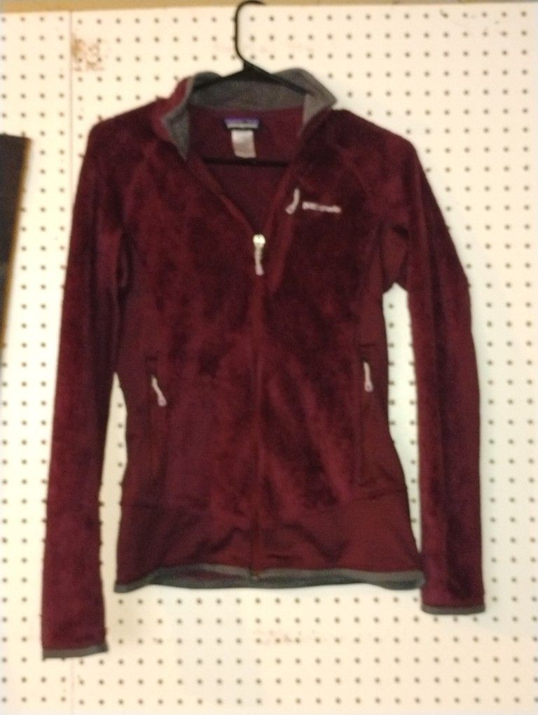 Women's Small Maroon Patagonia Jacket