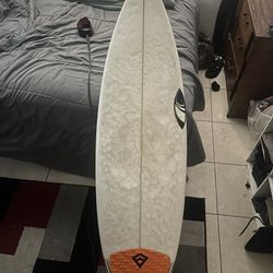 5’10 H2r Surfboard 