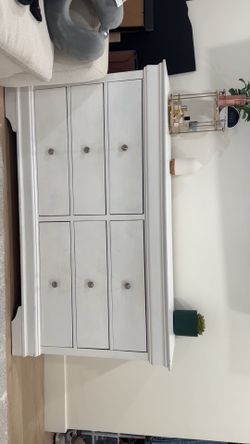 Dresser 6 drawers