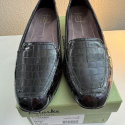 NIB Clark’s EveryDay Black  Crocodile  Leather