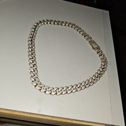 fake gold and diamond chain 15$obo