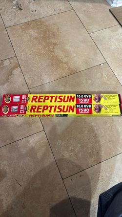 oo Med 24 Watt T5 HO ReptiSun 10.0 UVB Lamp, 2pk