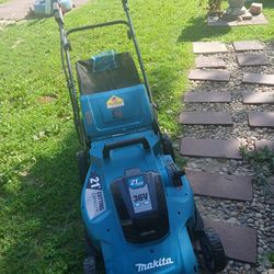 Electric Makita Lawnmower 