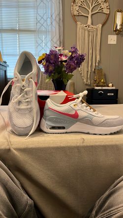 Nike Air Max SYSTM Women's Sneakers