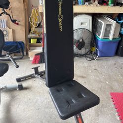 Weight Bench 