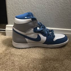 Jordan 1 True Blue