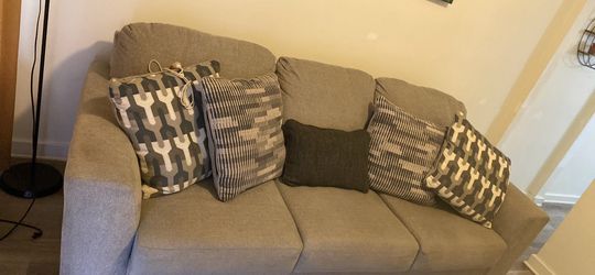 Grey couch no stains almost new