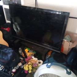 Vizio 47in Non Smart Led HD TV 