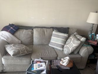 MUST GO! Couch and throw pillows
