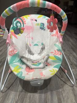 Baby bouncer/ swing