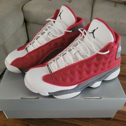 Jordan 13 Red Flint (Size 10)