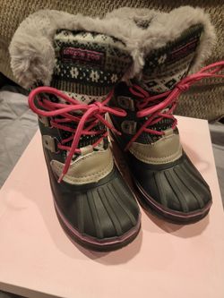 Snow Boots 