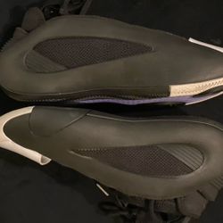 (Brand New) Black James Harden Basketball Shoes 