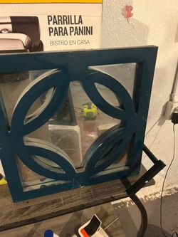 Mirror decor