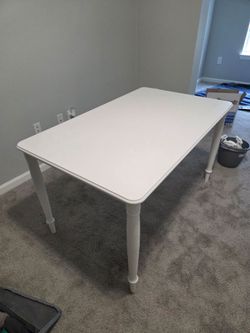 Table white
