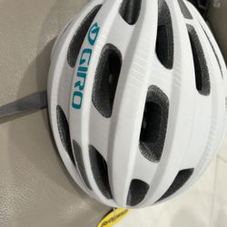 Giro Vasona MIPS Cycling Helmet - Women's Universal 50-57cm