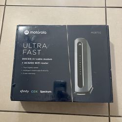 Motorola Ultra Fast Wifi Rounter New In Box 200
