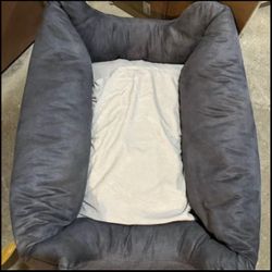 Everyay Burrow Medium Dog Bed